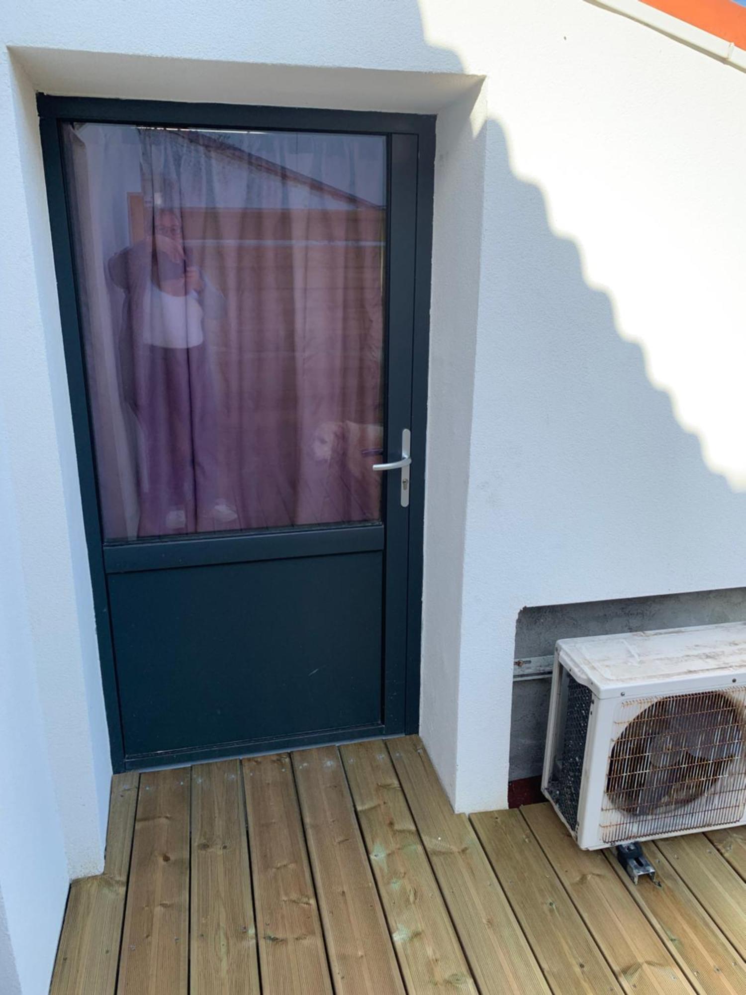 La Maison Du Canal De Rompsay - 5 Min De La Rochelle Bed & Breakfast Perigny  Exterior photo